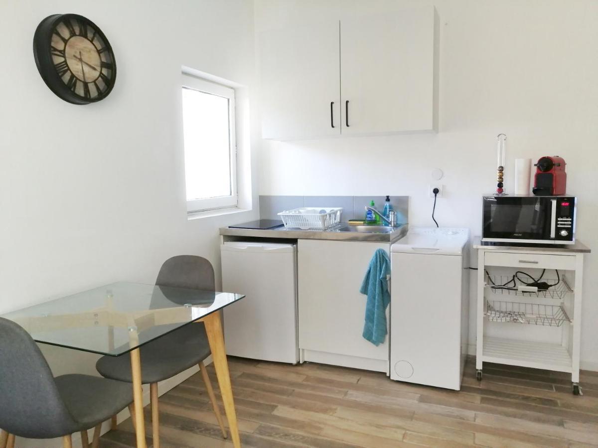 Appartamento Blue Rent Bron Esterno foto
