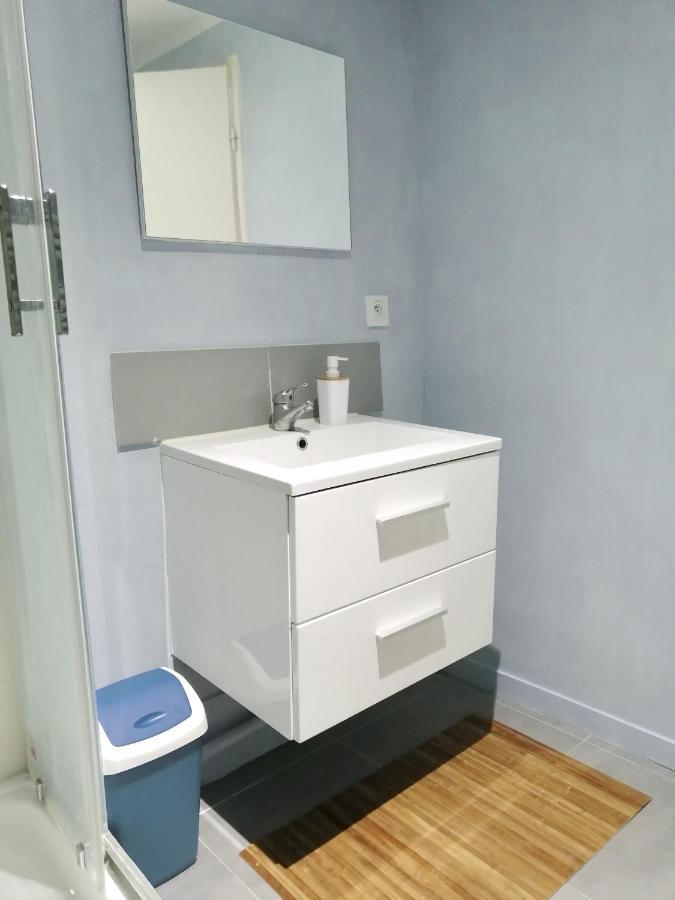 Appartamento Blue Rent Bron Esterno foto